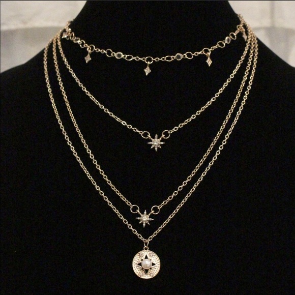 • Daphne • Starburst + Pearl Layered Necklace - Picture 3 of 4